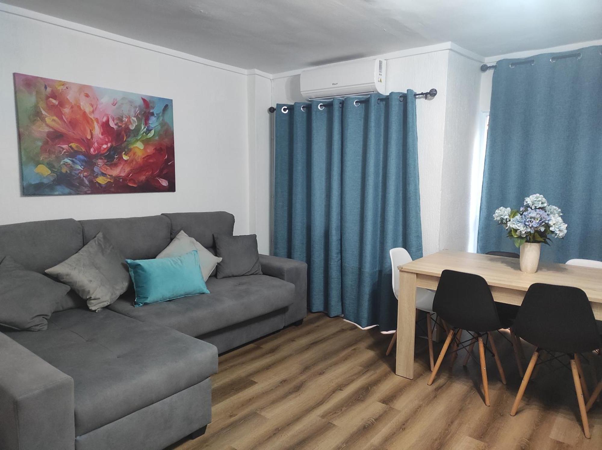 Moderno Y Nuevo Piso Apartment
