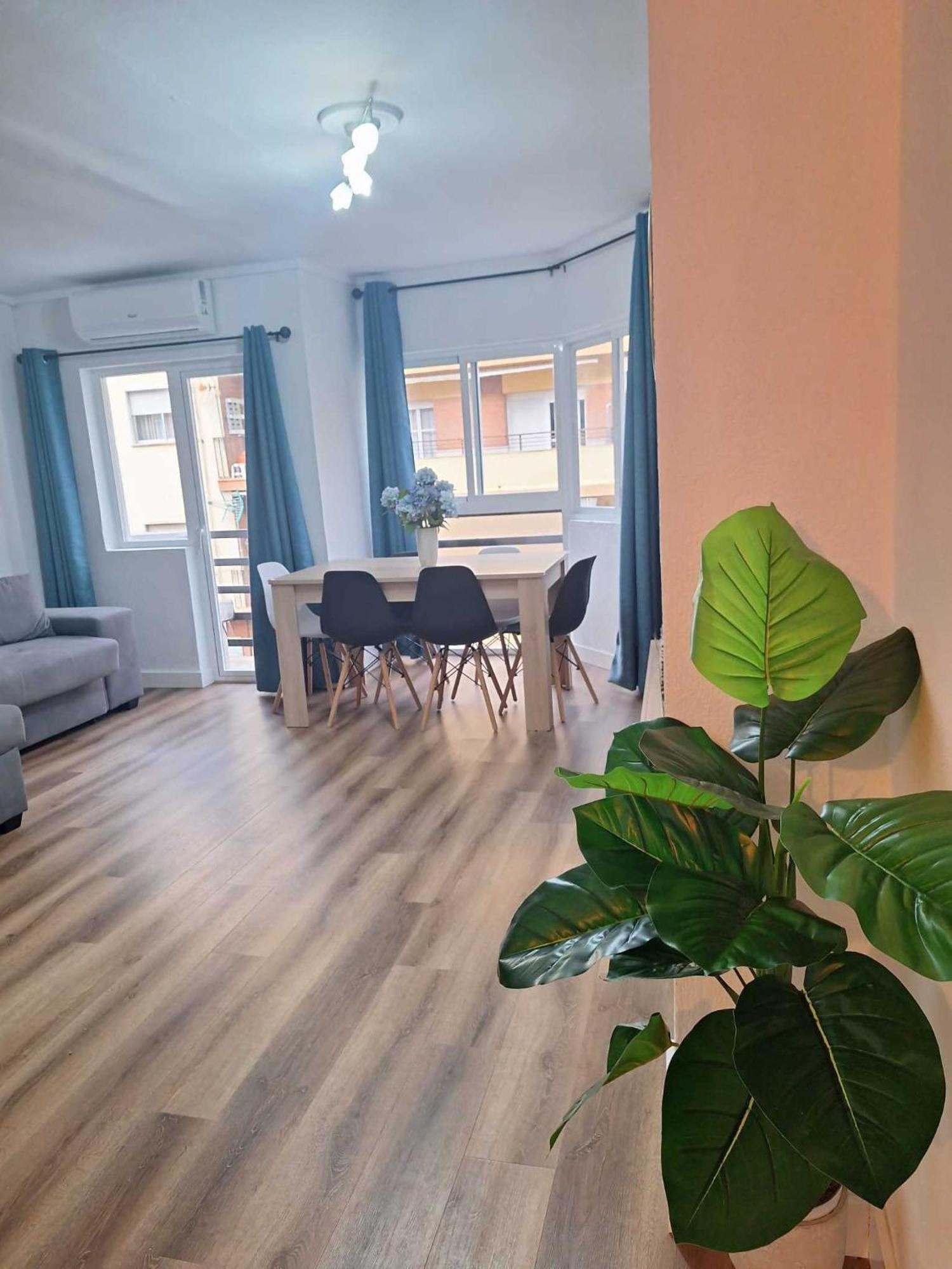 Moderno Y Nuevo Piso Apartment *